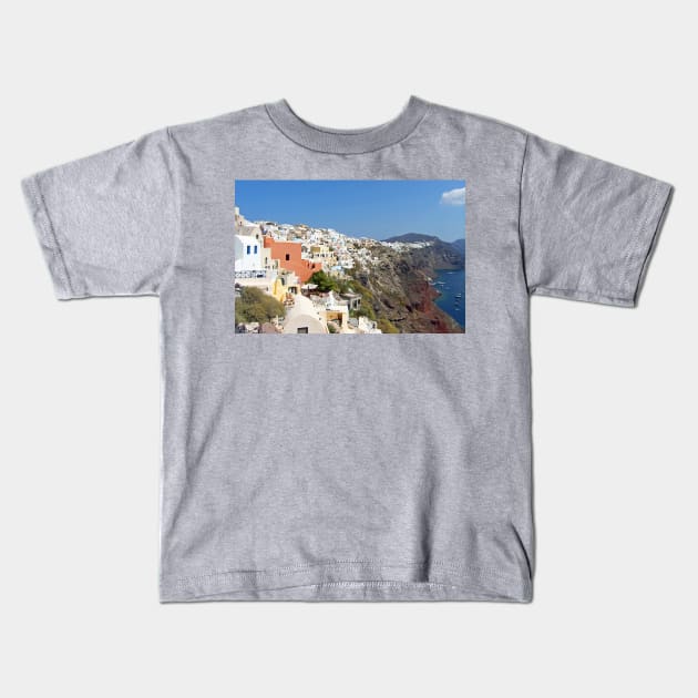 Oia, Santorini, Greece Kids T-Shirt by tomg